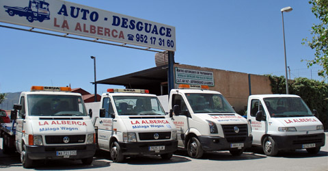 Entrada Desguaces la Alberca